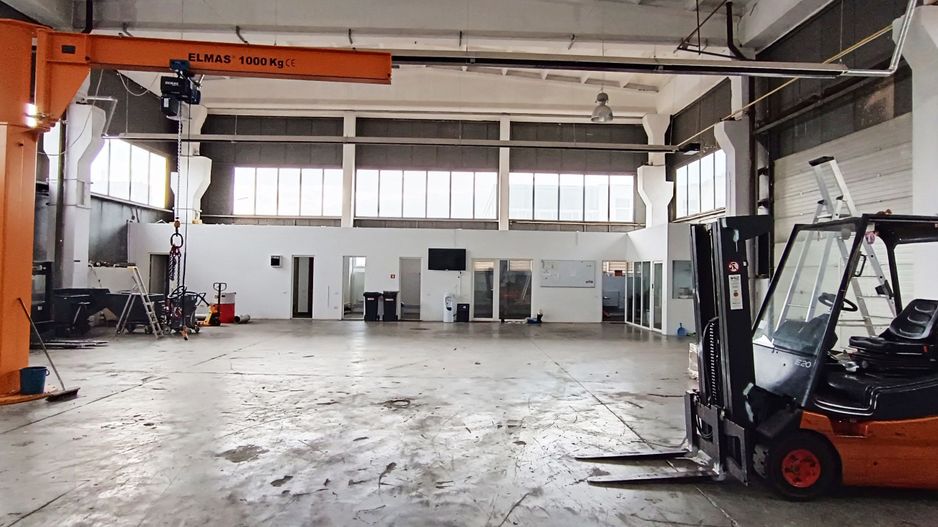 Hala industriala renovata-Astra,600mp - Poză 1