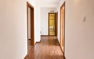 Apartament 4 camere suprafata mare zona Scriitorilor Brasov - Poză 4