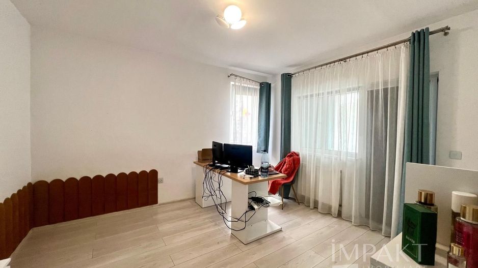 Apartament cu 3 camere zona BMW - Poză 3
