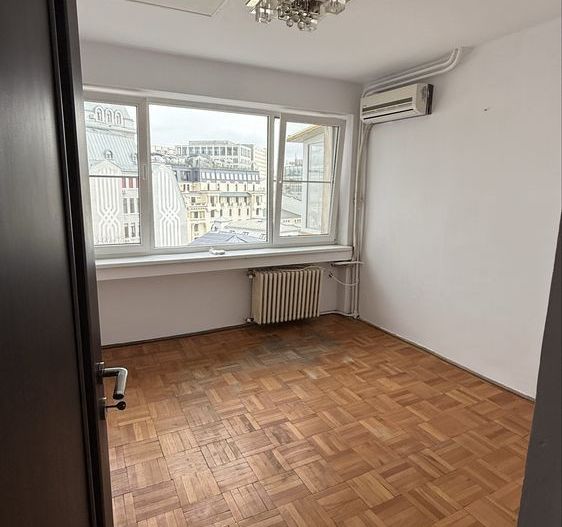 Apartament 3 camere Regina Elisabeta, langa parc, ideal investitie - Poză 2