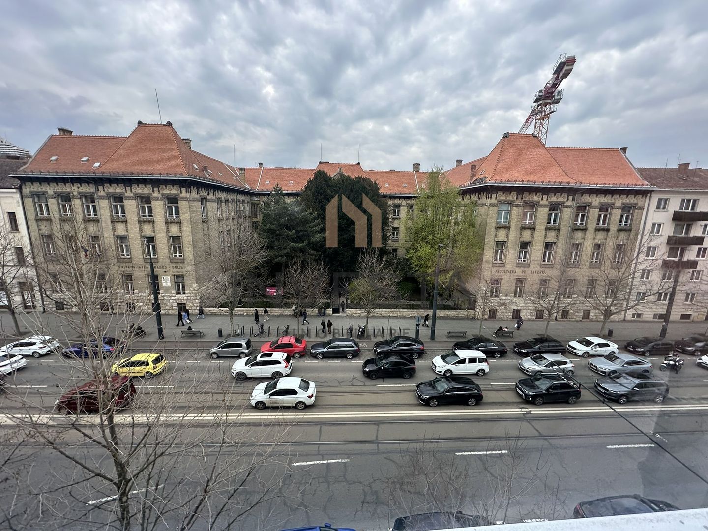 Oportunitate! 3 camere cu view spre Facultatea de Litere! 2800/mp ! - Poză 2