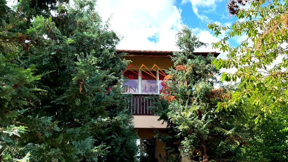 CASĂ NOUĂ | 4 CAMERE | SISTEM FOTOVOLTAIC | URLETA, ZONĂ VERDE - Poză 4