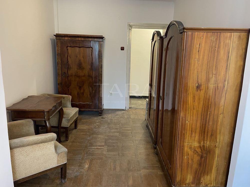 Apartament ultracentral– 37 mp, bloc cu lift. - Poză 2