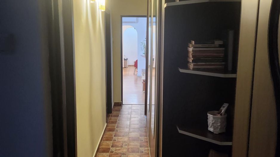 Vanzare apartament 3 camere - Poză 4