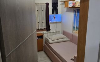 Etajul 2/ Apartament 3 camere/   Fara Risc Seismic/Zona Podu Ros! - Poză 3