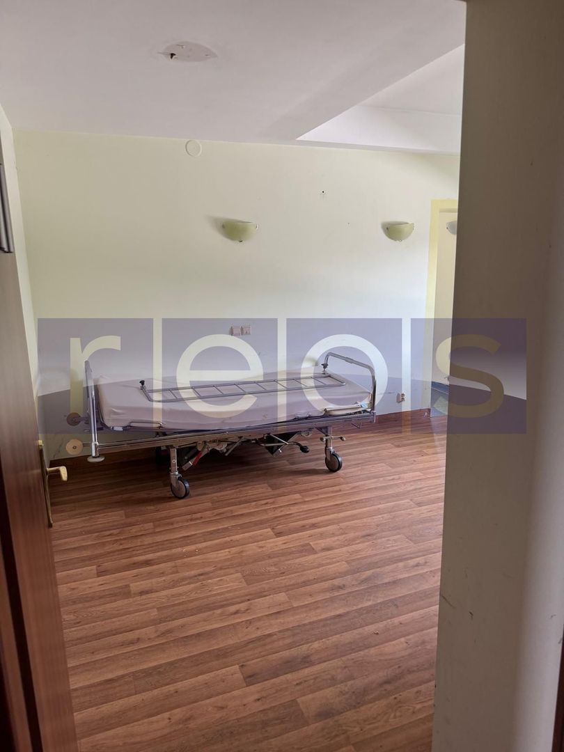 DE VÂNZARE VILĂ | OPORTUNITATE DE INVESTIȚIE | PRETABILĂ CENTRU BĂTRÂNI - Poză 16