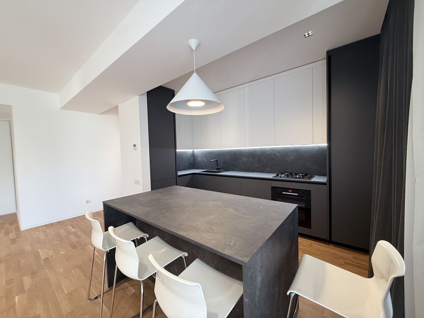 Apartament 4 camere lux | 3 bai | Parcare subterana | Residence 5 - Poză 10