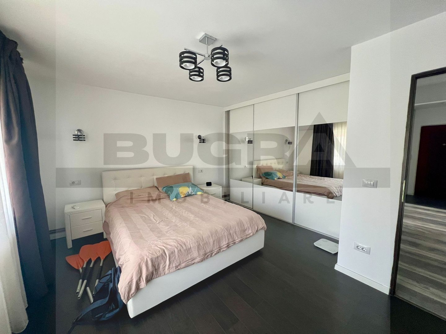Apartament de 3 camere, modern, 60mp, zona strazii Bucuresti - Poză 3