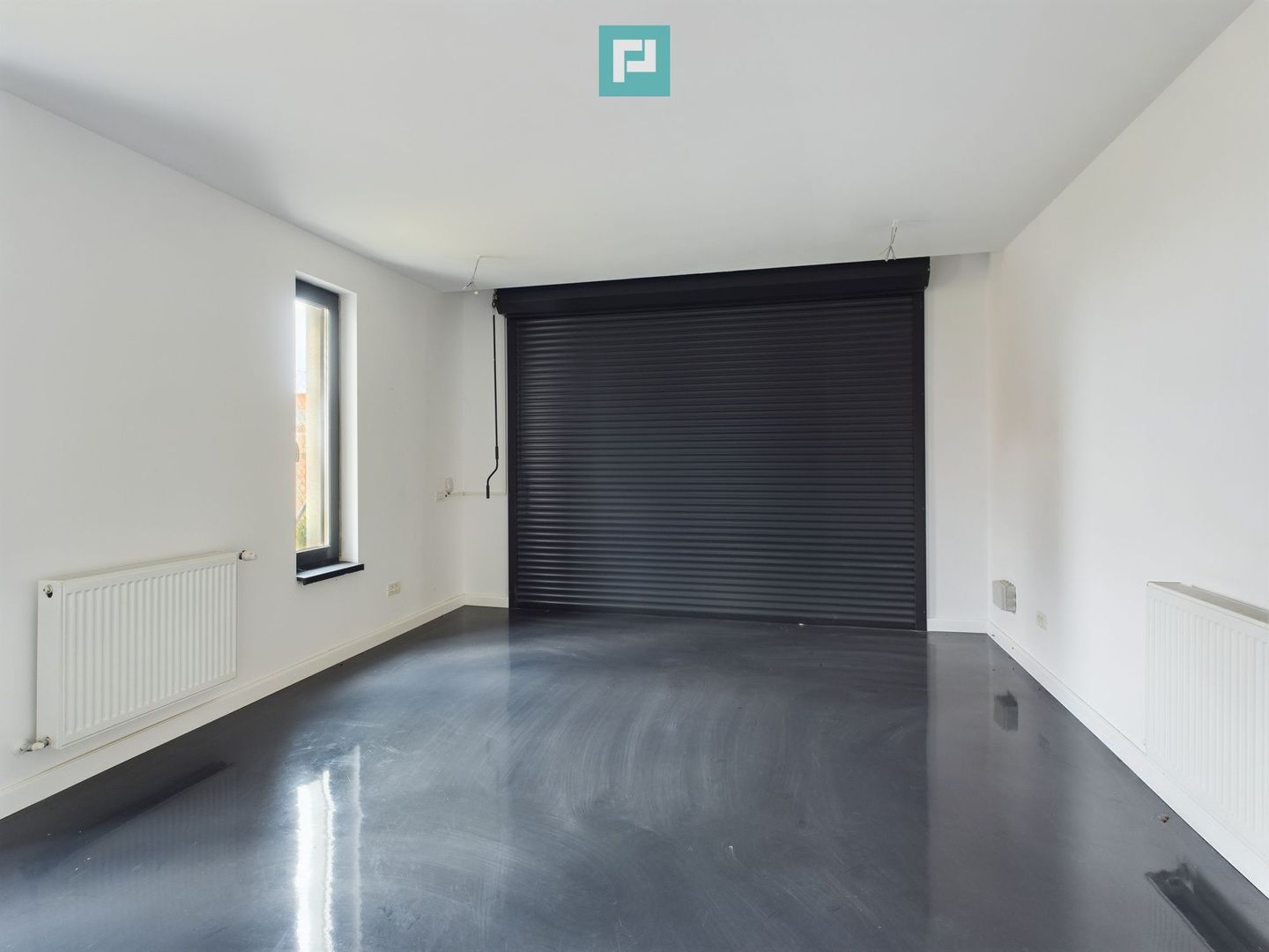 Vilă într-un Complex Rezidențial Nou cu Vedere la Balta Corbeanca - Poză 12