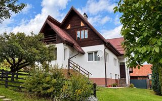 Teren 7.444 mp + casă tradițională în Predeluț–Bran - Poză 7