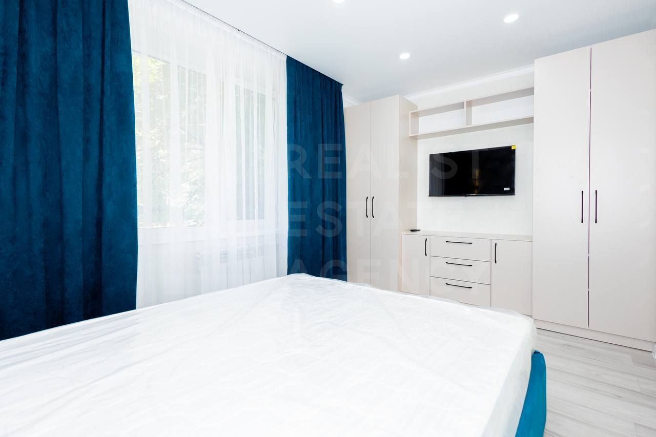 Vânzare, apartament, 2 camere + living, Miron Costin, Rîșcani - Poză 6