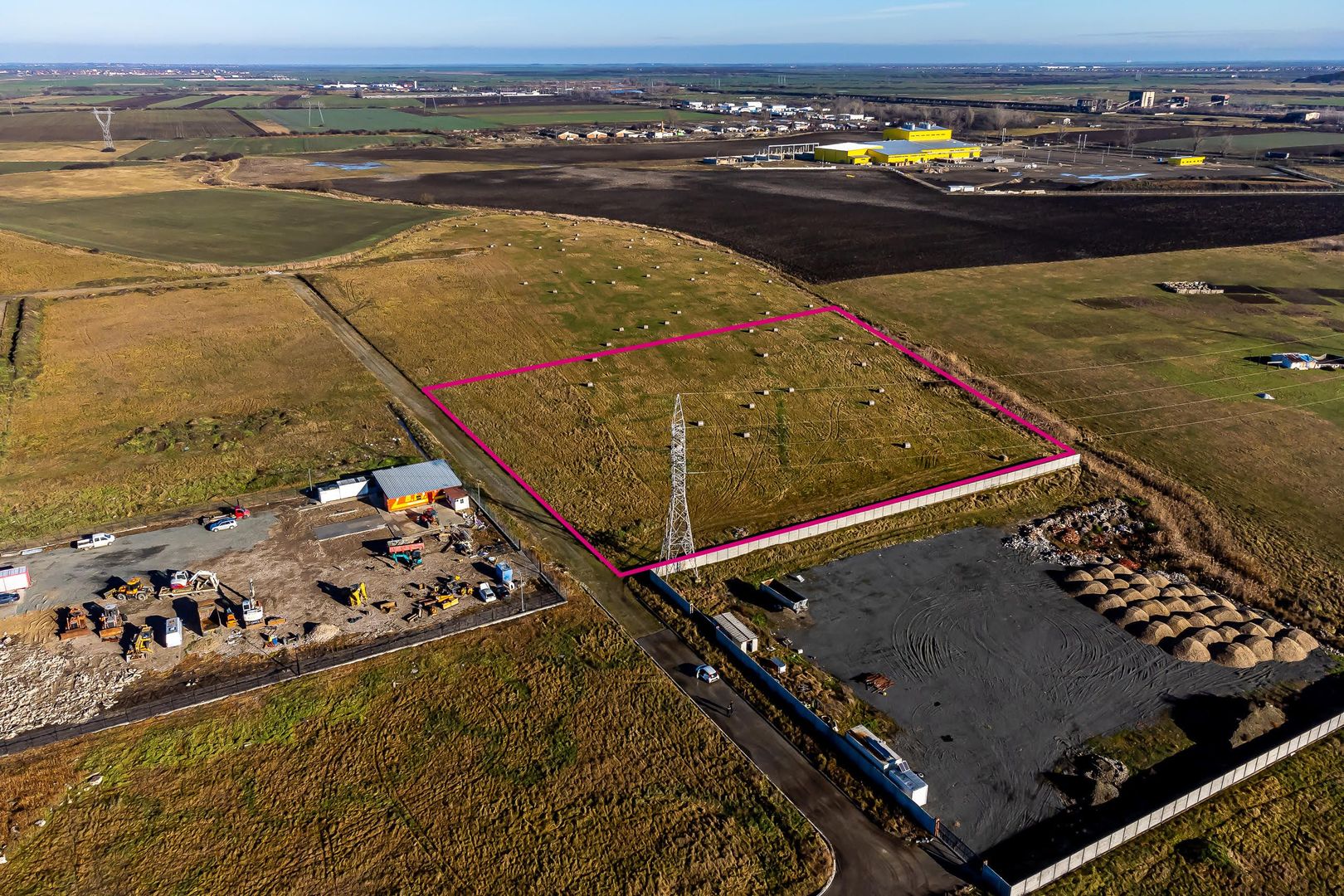 Ofertă! Teren industrial zona exterior Nord - Poză 1