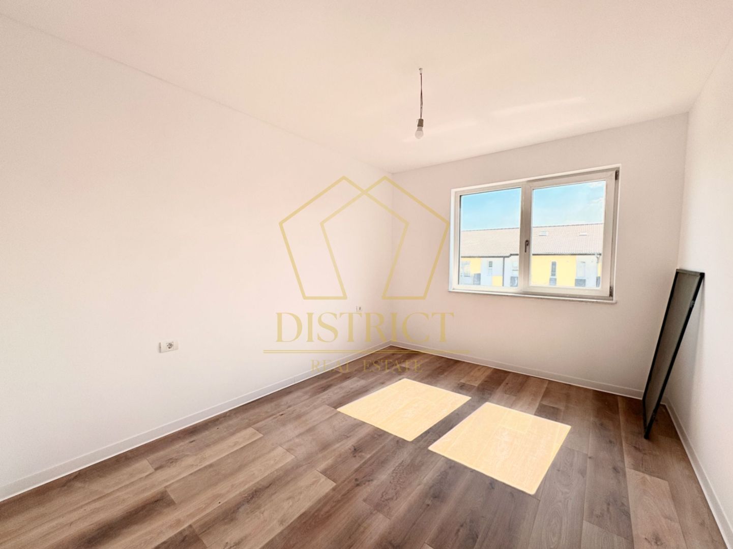 Apartament mobilat cu 2 camere si pod | Giroc | Profi - Poză 5