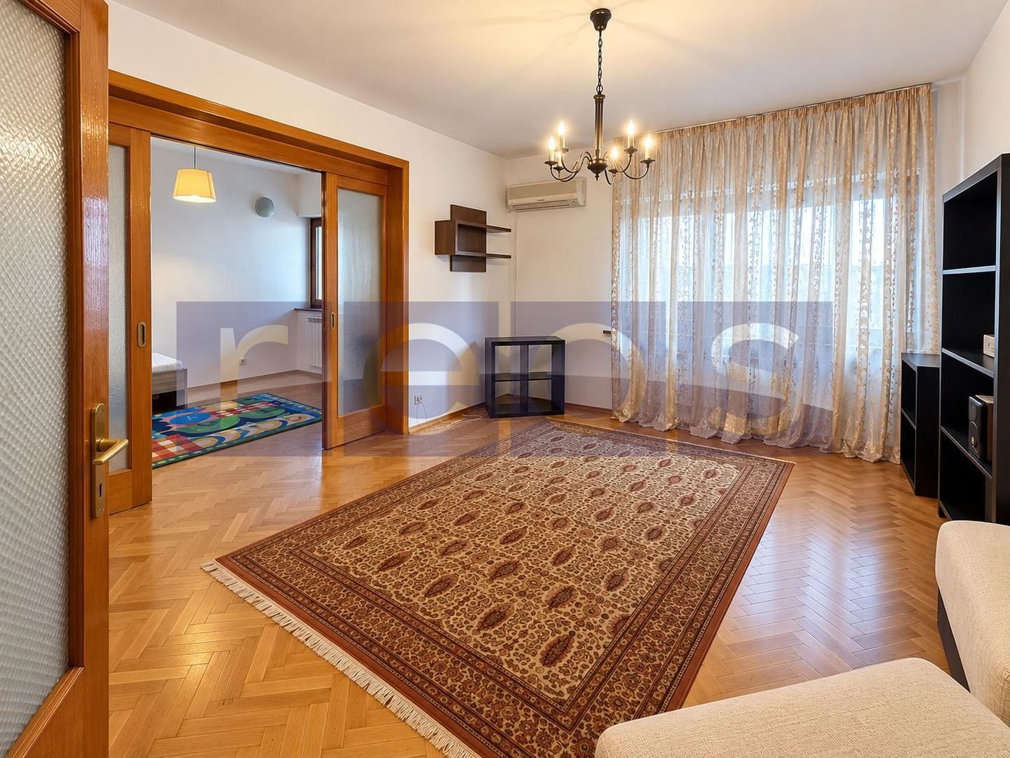 APARTAMNET 3 CAMERE | PARTER | PIATA VICTORIEI | 62MP | - Poză 1