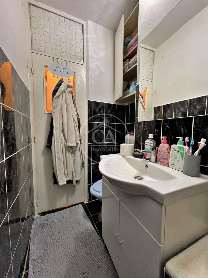 Apartament de vanzare cu 1 camera in zona Cantemir Oradea - Poză 8