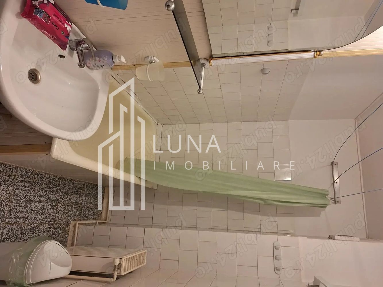 Închiriere apartament 2 camere decomandat 58 mp Bd. Garii - Poză 3