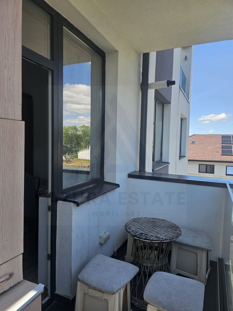 Apartament 3 camere 54 mp utili balcon si parcare privata Selimbar - Poză 12