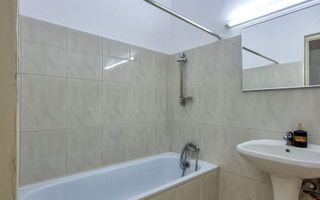 Apartament parter Piața Romană | 5 camere | Curte | 8 Locuri de Parcare - Poză 26