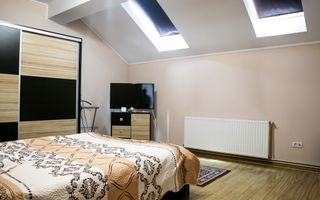 Vila spatioasa pt doua familii 10 camere Clinceni Monumentul Eroilor - Poză 17