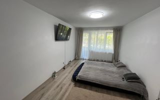 Apartament 3 camere decomandat | 2 Bai | Proaspat Renovat | Sagului - Poză 1