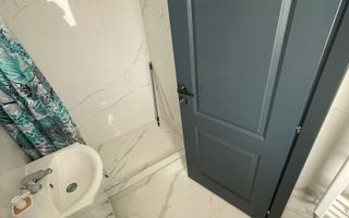 3 camere Decomandat - loc parcare - boxa - mobilat - INTABULAT - Poză 4