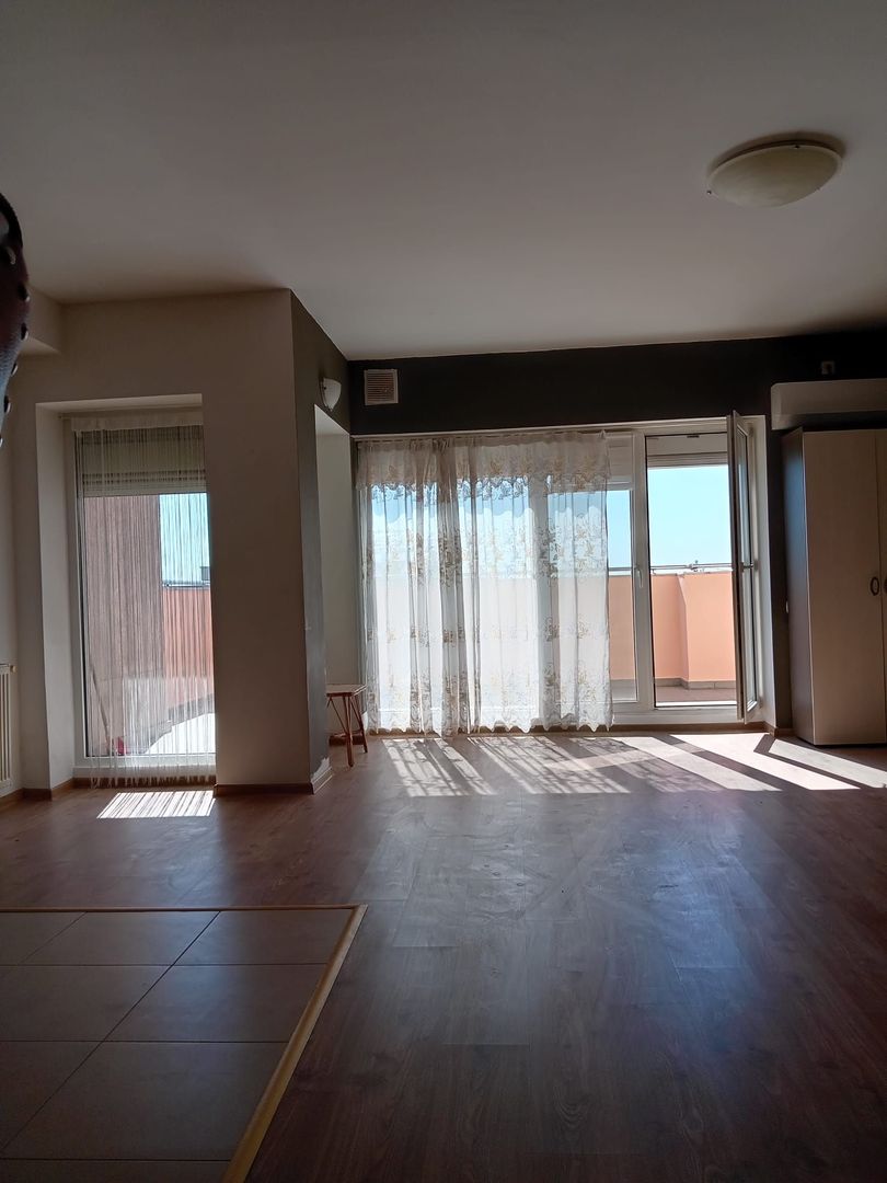 Vanzare apartament 2 camere, 80mp, 2 bai, in Edenia Titan - Poză 3