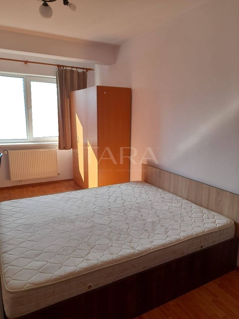 Apartament spațios cu 3 camere și garaj, Zorilor - Poză 6