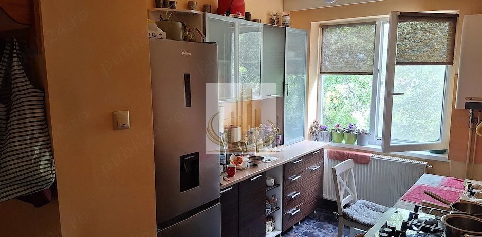 Vand apartament 2 cam 52 mp Et. 4 - Poză 2