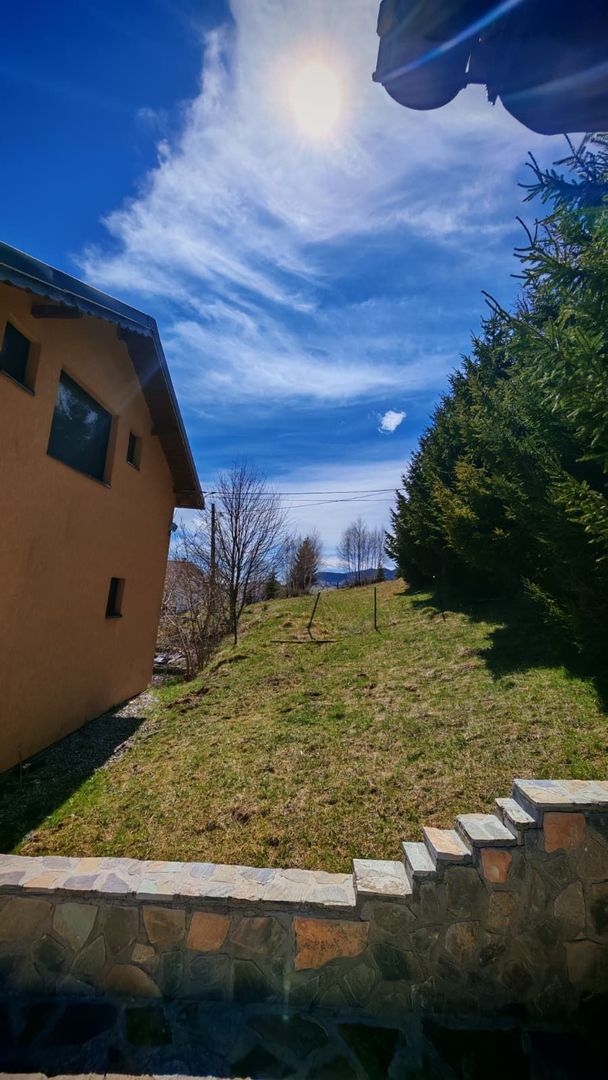 Casa / pensiune investitie sat Pestera, Moieciu, Bran - Poză 30