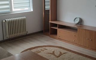 Apartament de închiriat, 2 camere, zona Alexandru cel Bun, lângă Biserica Sf. Nectarie - Poză 1