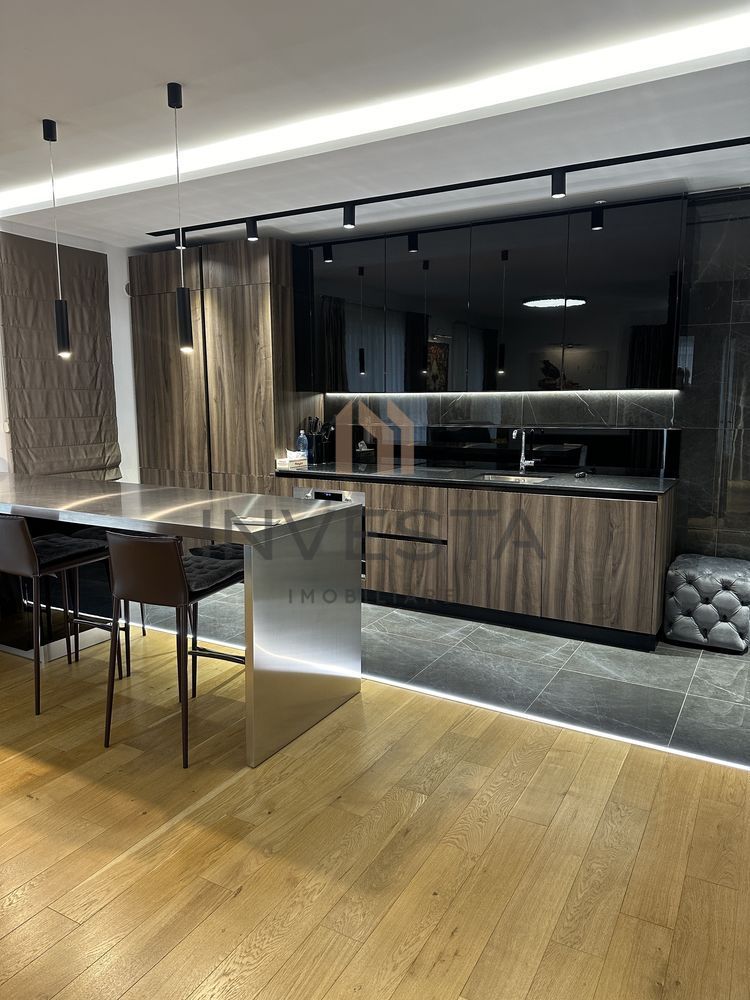 Apartament 2 camere, cu finisaje de lux - zona centrala! - Poză 2