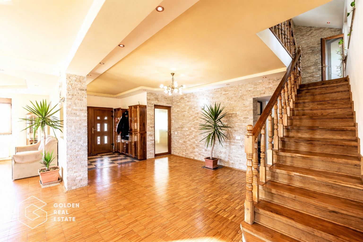 VILA  P+M Bujac, COMISION ZERO - Poză 3