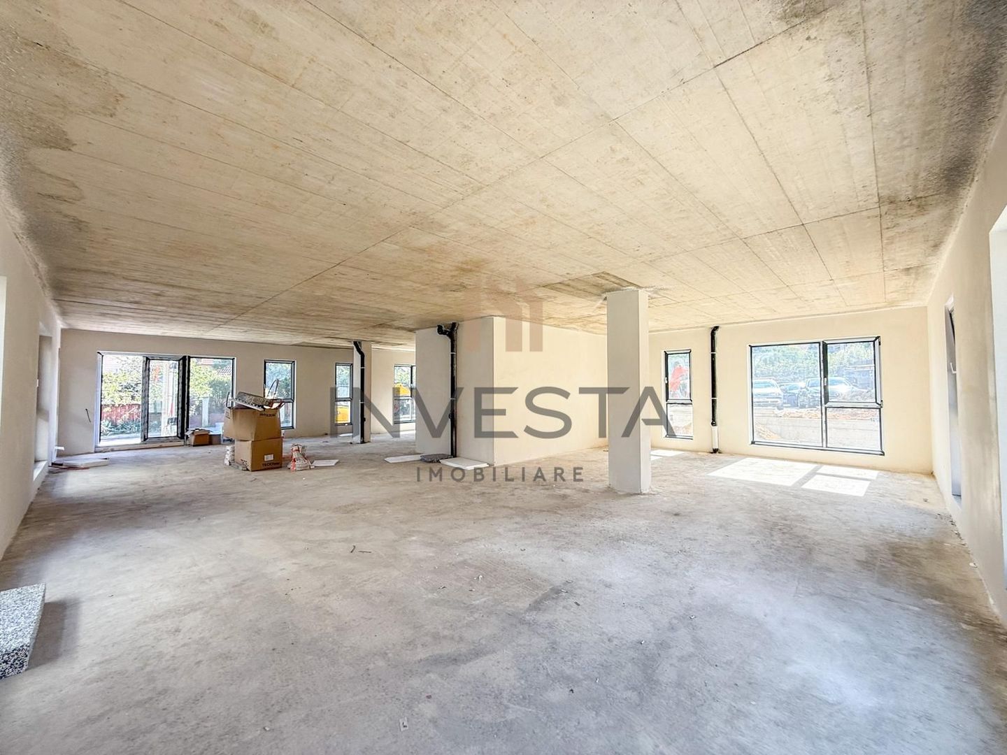 Spatiu comercial pretabil pentru diverse activitati comerciale! - Poză 6