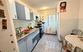 De vanzare apartament cu 3 camere pe Gheorghe Dima ! - Poză 7
