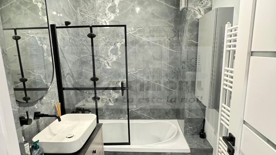 Ap 3 camere, renovat PREMIUM, 2 terase + 2 locuri de parcare- Podu Ros - Poză 16