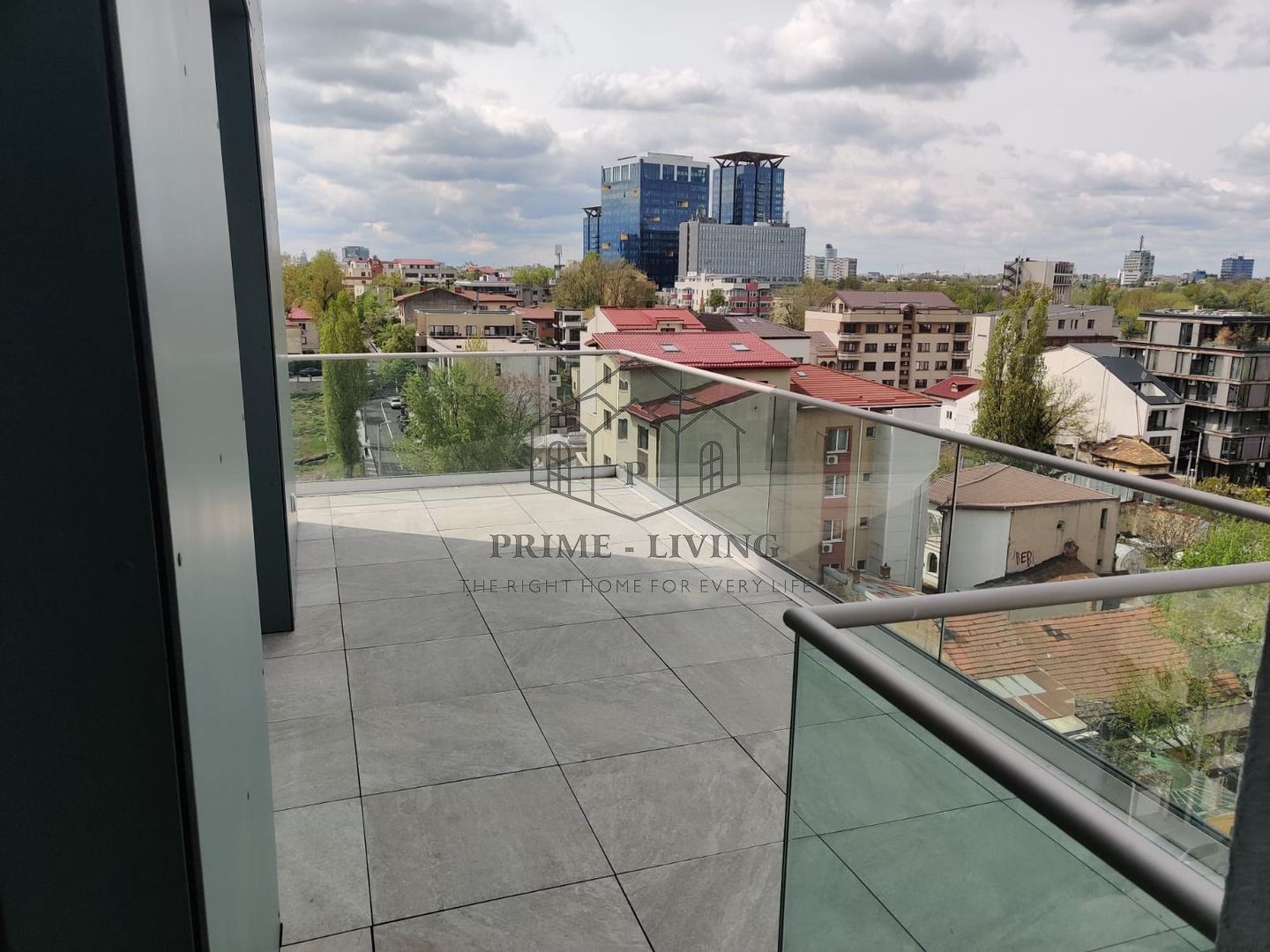 PENTHOUSE DE LUX CU 5CAMERE LA INCHIRIERE CU VEDERE LA LACUL FLOREASCA - Poză 7