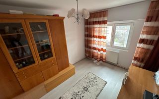 Apartament 97 mp, 4 camere decomandat, CUG-Selgros – 165.000 € - Poză 5