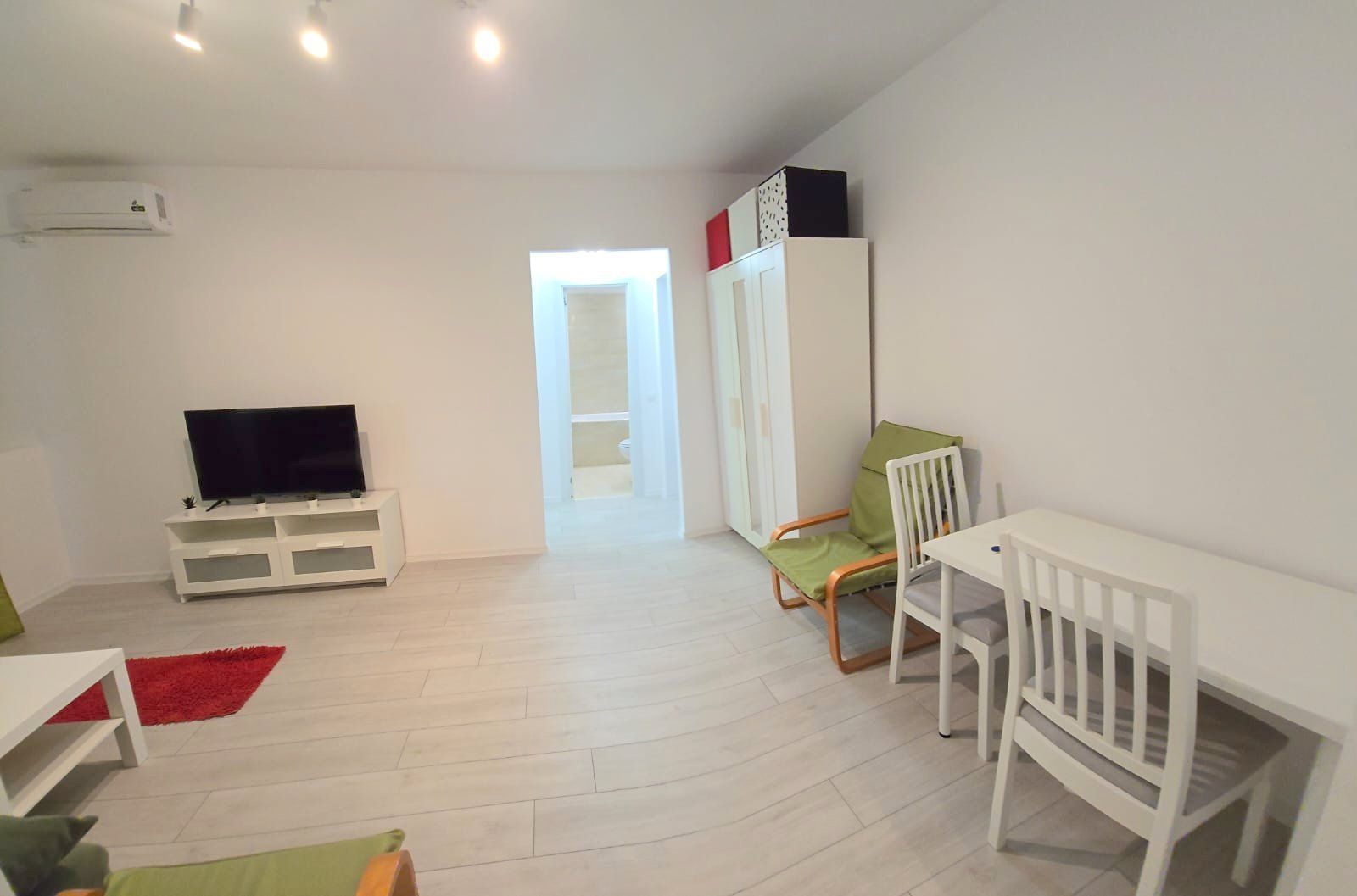 2 camere renovat | plan secund | Calea Grivitei Metrou - Poză 2