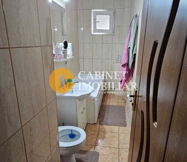3 Camere semidecomandat, etaj intermediar-Zona Alexandru cel Bun - Poză 7