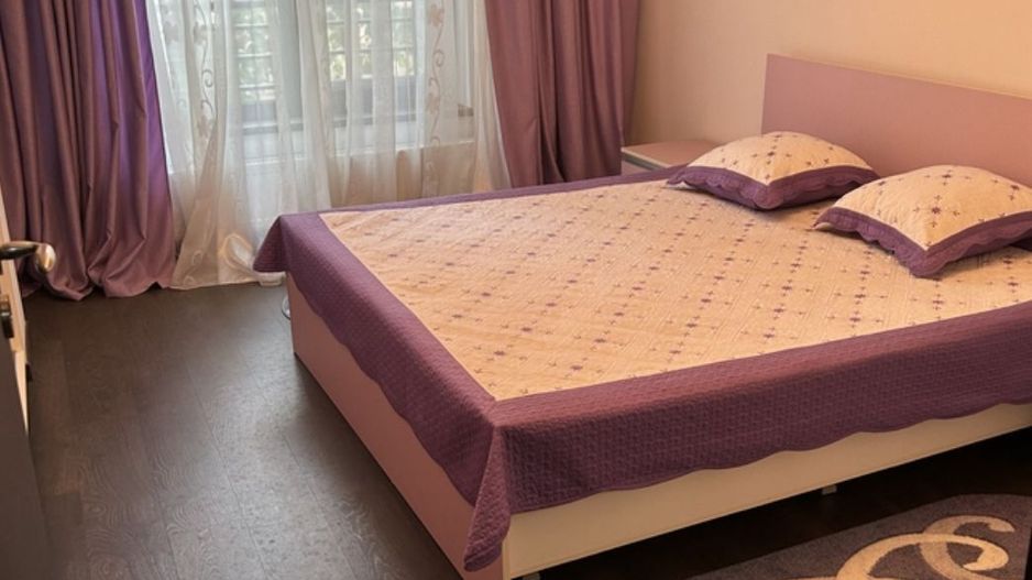 AP. 3 CAMERE BD. LAMINORULUI, LOC PARCARE, CENTRALA, BOXA, COMISION 0% - Poză 3