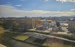 Spatiu de birouri de inchriat locatie centrala si vizibilitate buna - Poză 23