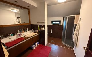 Casa 263 mp cu 51 ari teren | Vicovu de Jos | 150.000 Euro - Poză 3