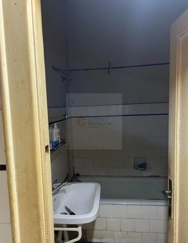 Garsoniera dubla  | Universitate | Necesita Renovare - Poză 4