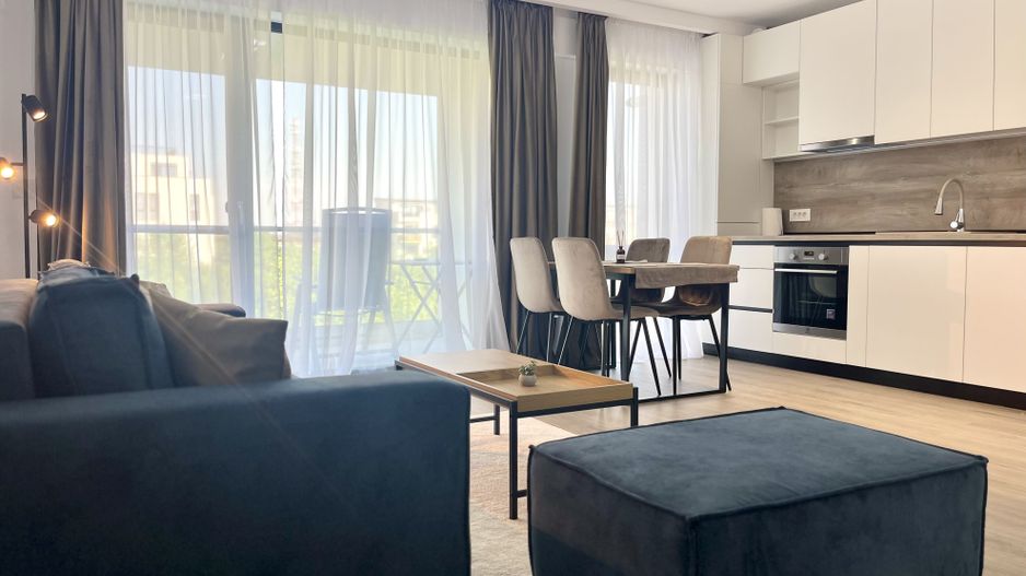 Apartament 3 camere, elegant, la prima închiriere, în zona Lipovei - Poză 2