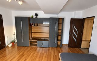 Complex Studențesc | Facultatea de Drept | 1 Cameră | Etaj 3 | Aer Condiționat - Poză 1