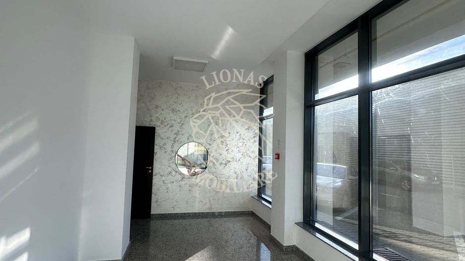 Spatiu Comercial Modern 2 camere 52 mp-parter-Calea Moldovei - Poză 2