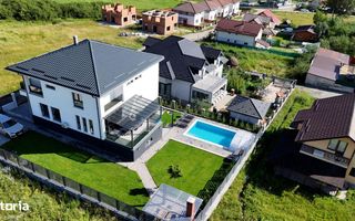 Vila cu piscina, spa si fitness - Poză 1