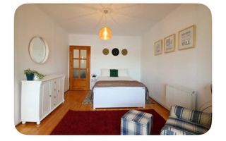 Apartament 3 camere | Etaj 1 | Gradina | Curte | Central - Poză 5