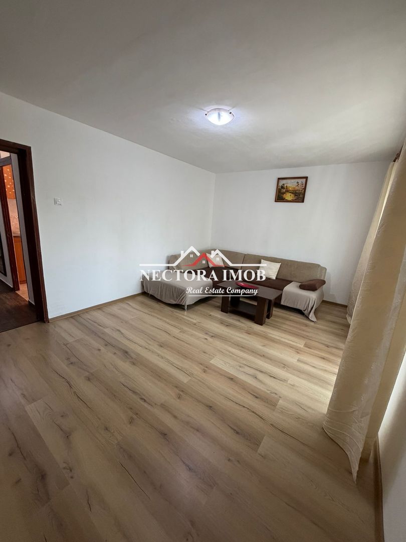 NECTORA IMOB-Apartament 3 camere, Str. Sf. Apostol Andrei, Etaj 2,65mp - Poză 1