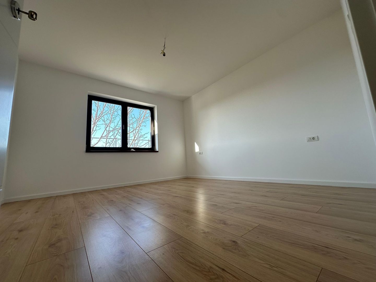 Casa moderna cu mansarda |de inchiriat | Voluntari - Poză 10